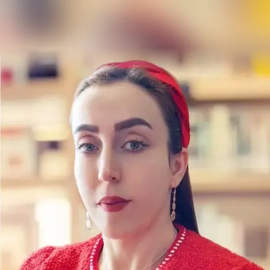 Dr. Tahereh Hasani